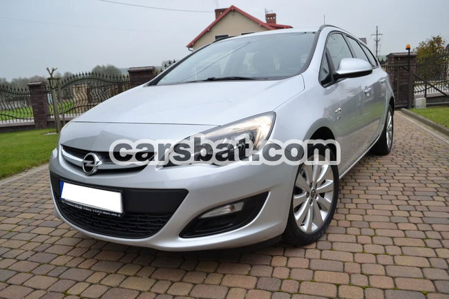 Opel Astra J IV 1.4 T Cosmo 2014