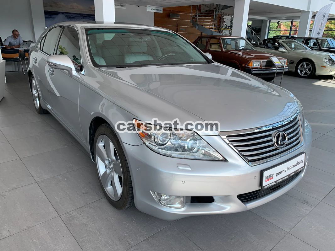 Lexus LS IV 2012