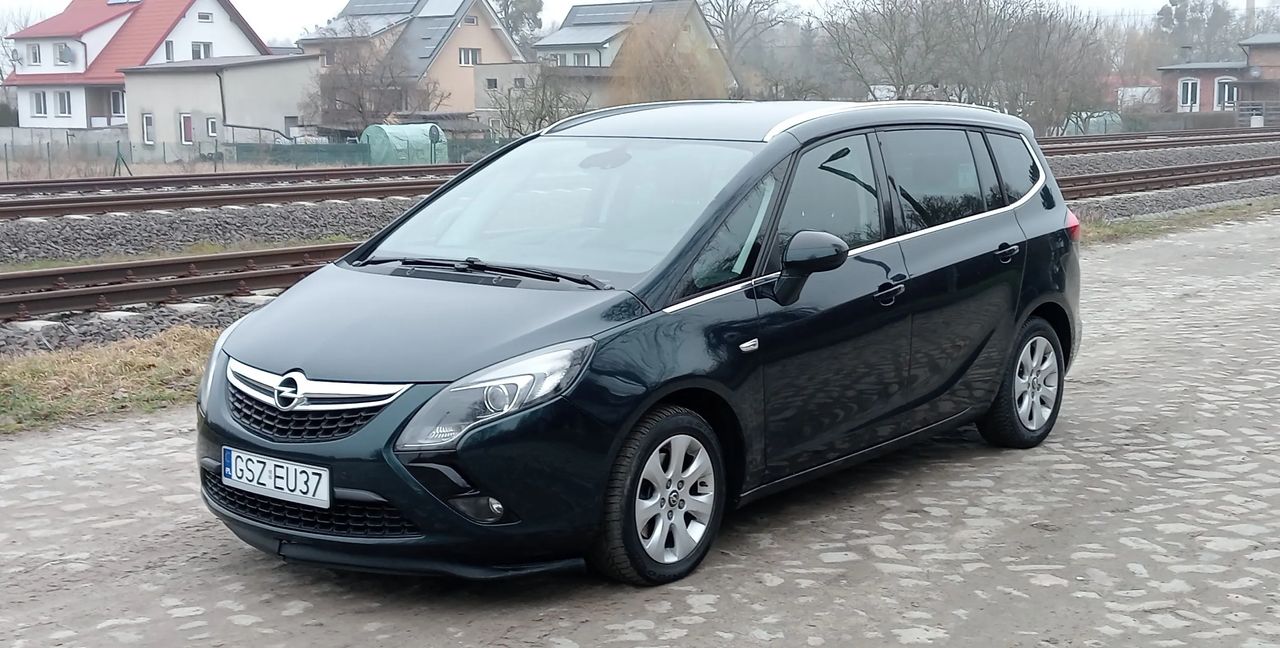 Opel Zafira C Tourer 1.6 CDTI ecoFLEX Start/Stop Business Edition 2014