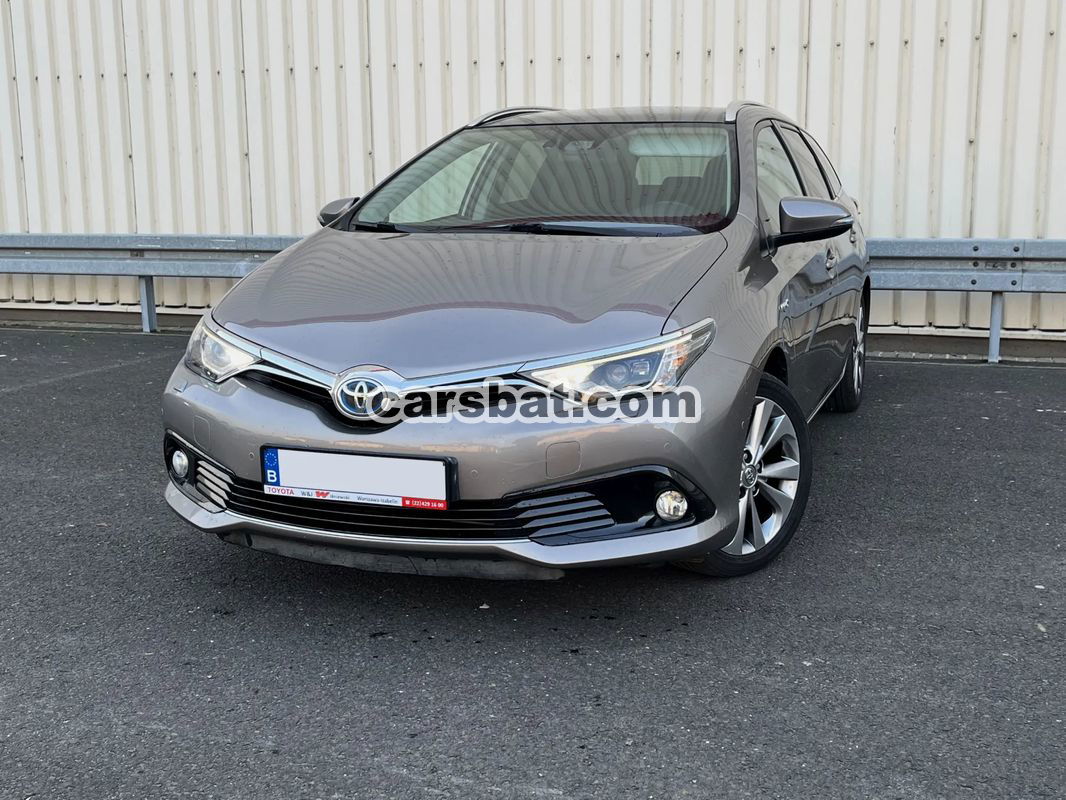 Toyota Auris II 1.8 VVT-i Hybrid Automatik Executive 2016