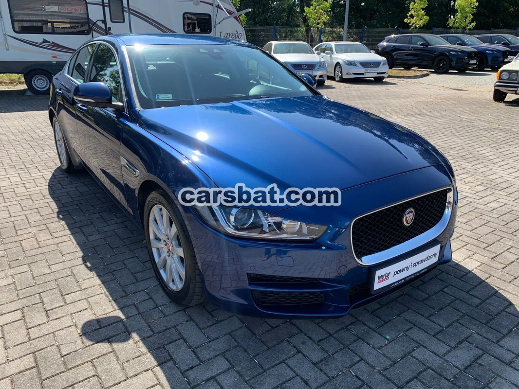 Jaguar XE 2.0 T Prestige 2016