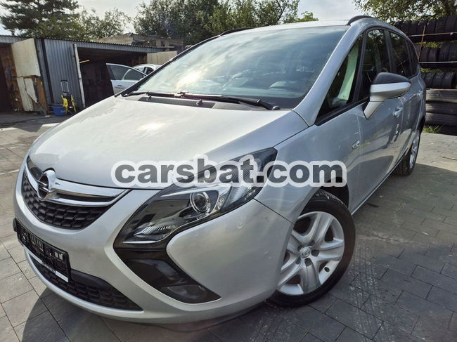 Opel Zafira C 2014