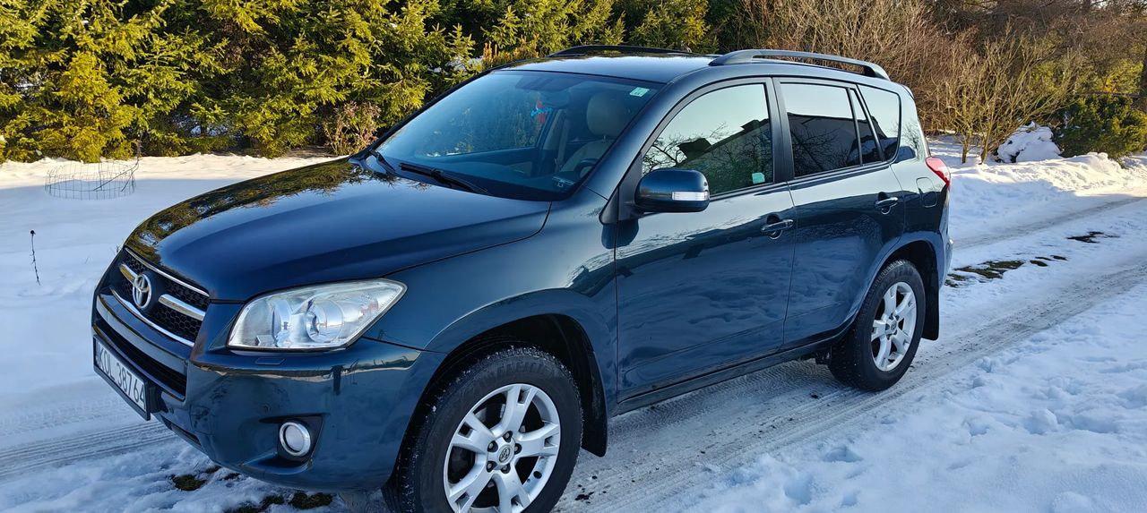 Toyota Rav4 III 2009