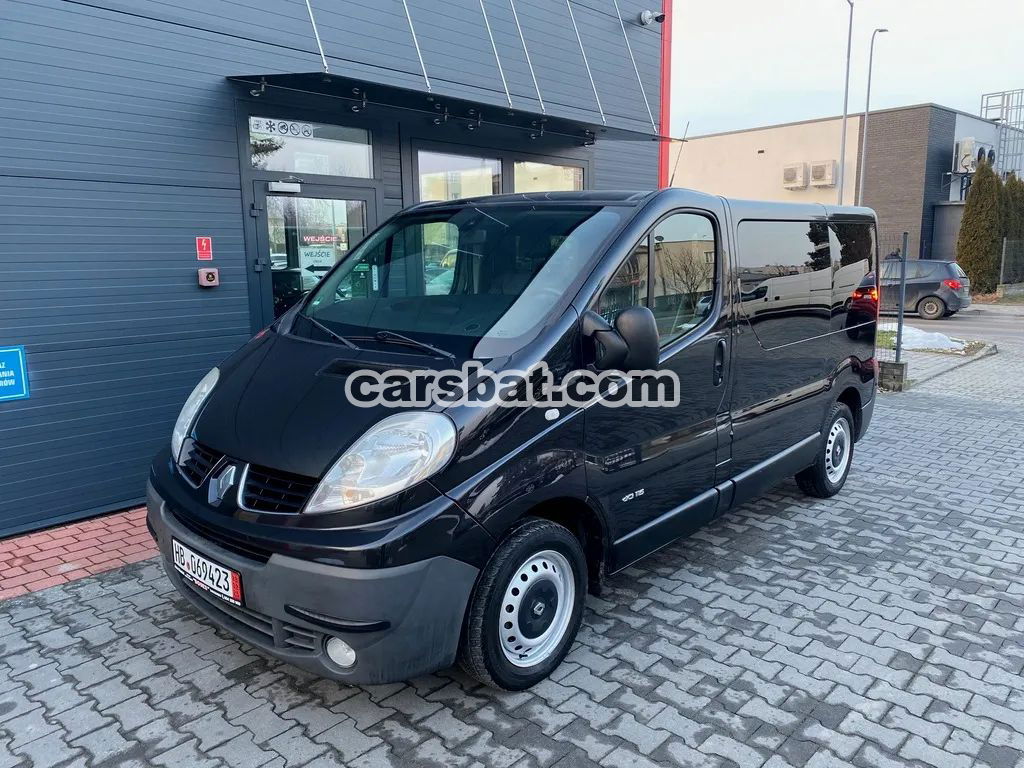 Renault Trafic II 2.0 dCi 115 Passenger Expression 2009