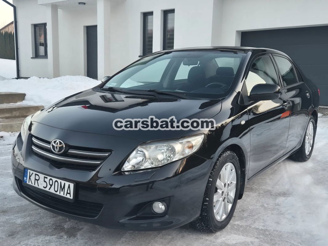 Toyota Corolla Seria E15 1.4 D-4D Premium MM 2009