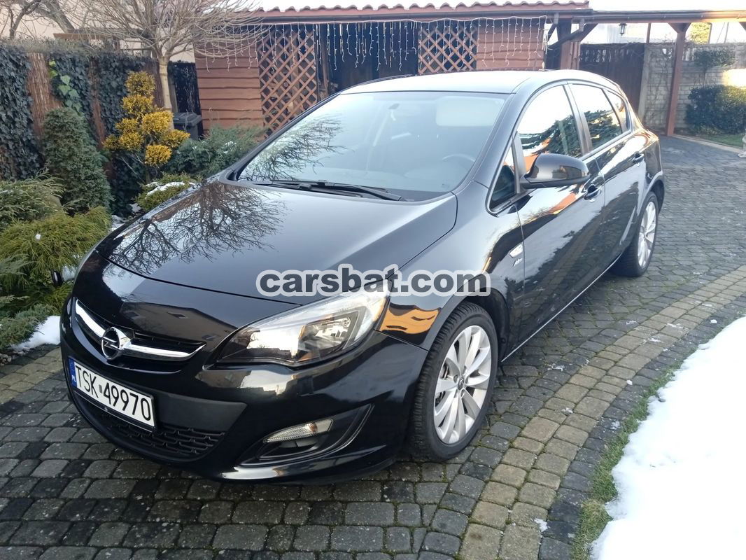 Opel Astra J GTC 1.4 Turbo 2013