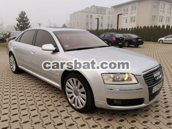 Audi A8 D3 4.2 L Quattro 2005