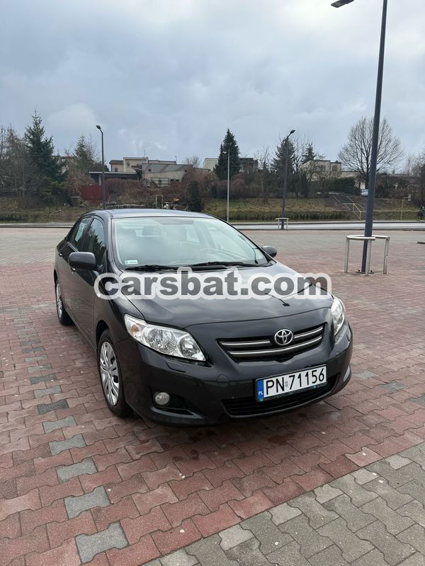 Toyota Corolla Seria E15 2010