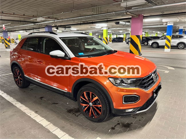 Volkswagen T-ROC 1.5 TSI ACT Advance DSG 2018