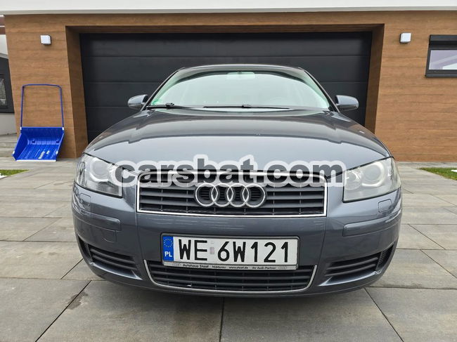 Audi A3 8P 2.0 FSI tiptronic Attraction 2004