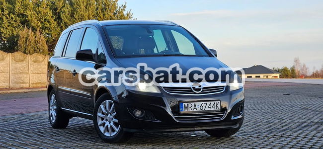 Opel Zafira B 1.8 Cosmo 2010