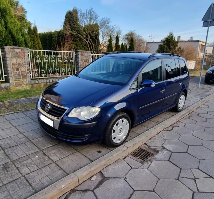 Volkswagen Touran I 1.9 TDI Conceptline DSG 2008