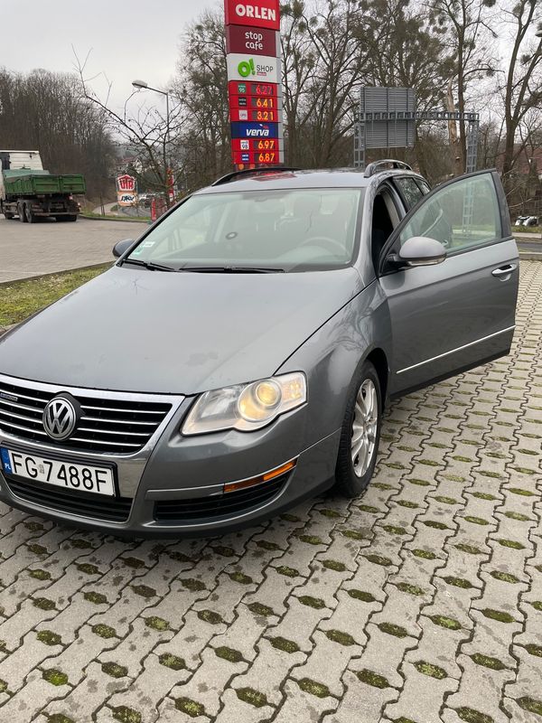 Volkswagen Passat B6 Variant 1.9 TDI DPF BlueMotion 2008