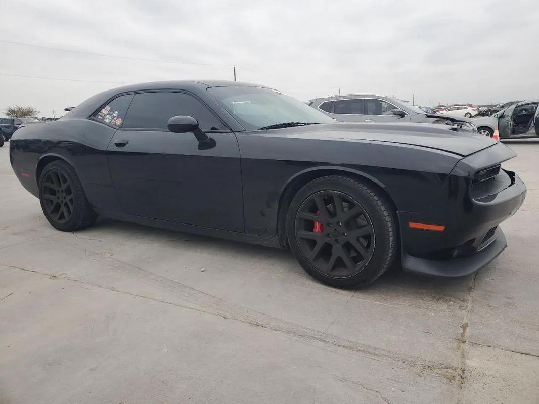 Dodge Challenger 2020