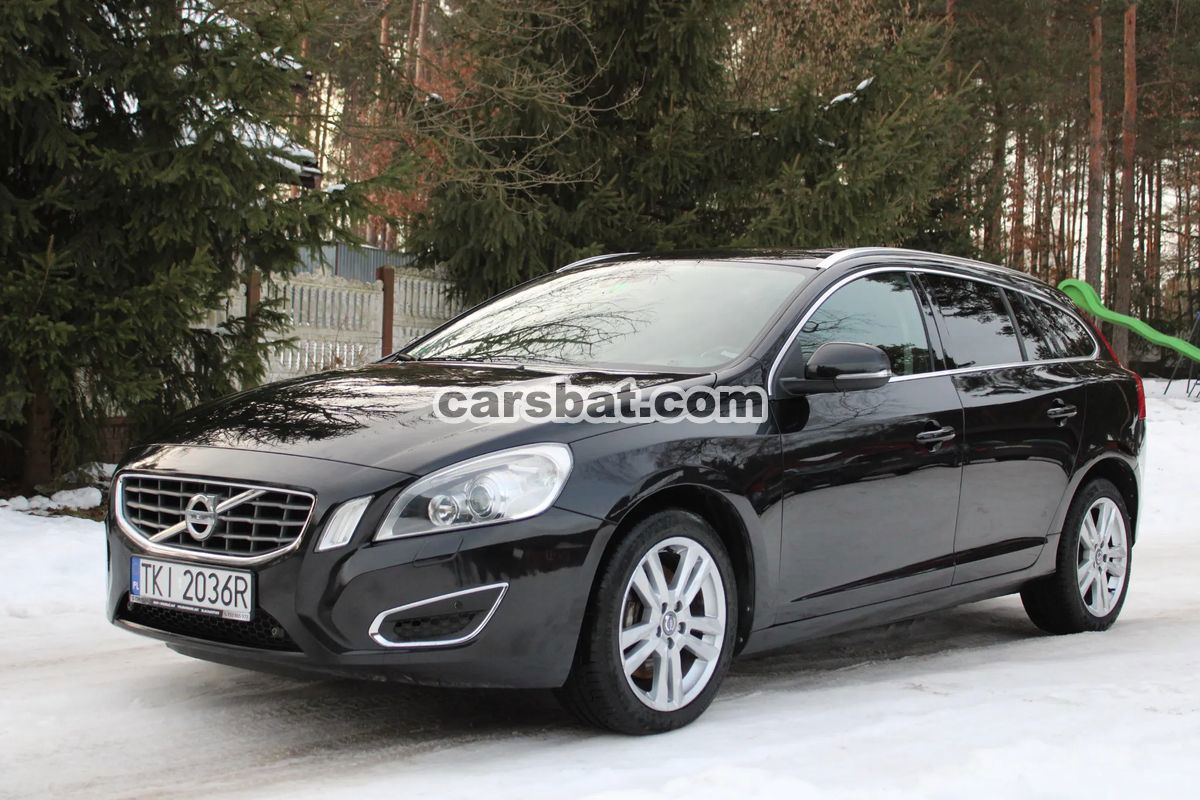 Volvo V60 I D5 Summum 2011