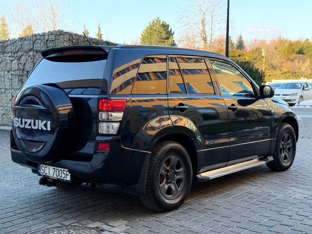 Suzuki Grand Vitara II 2.0 De luxe 2007