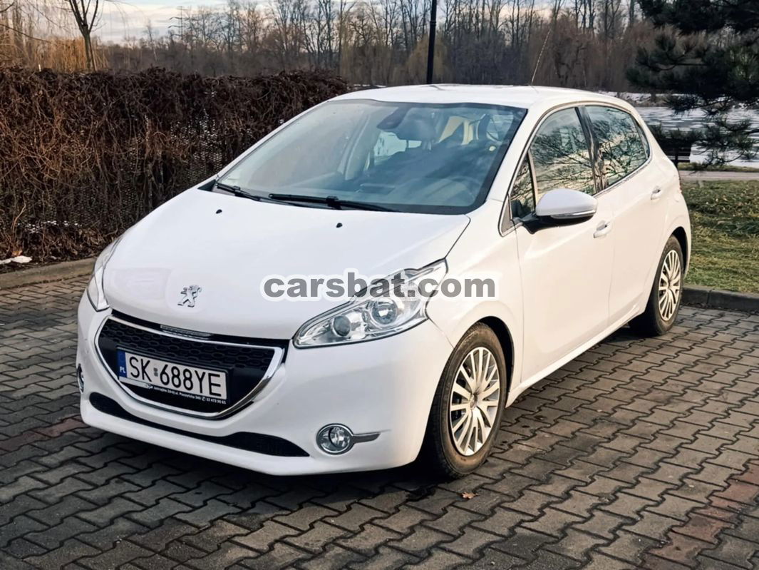 Peugeot 208 I 1.2 PureTech Allure 2014