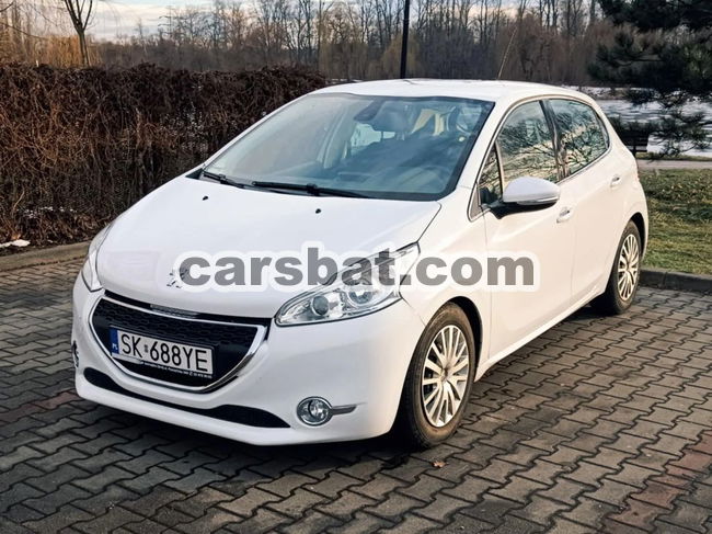 Peugeot 208 I 1.2 PureTech Allure 2014