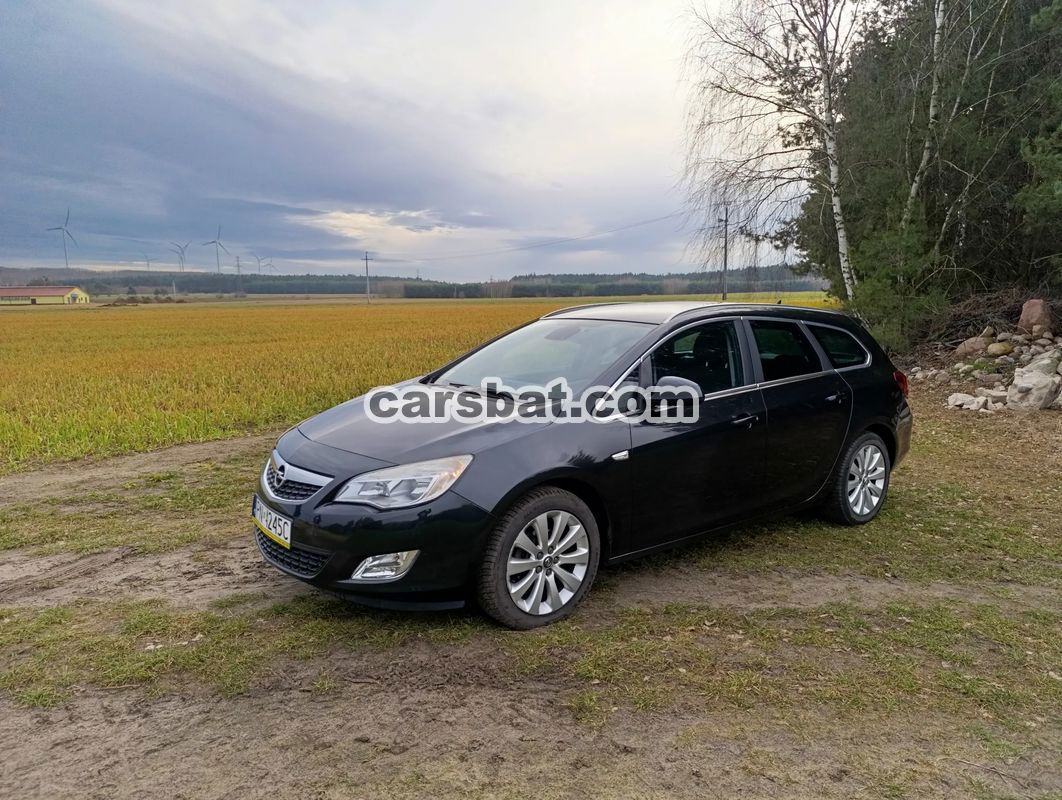 Opel Astra J IV 1.4 T Cosmo 2012