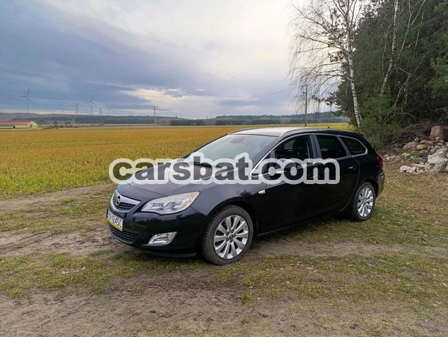 Opel Astra J IV 1.4 T Cosmo 2012