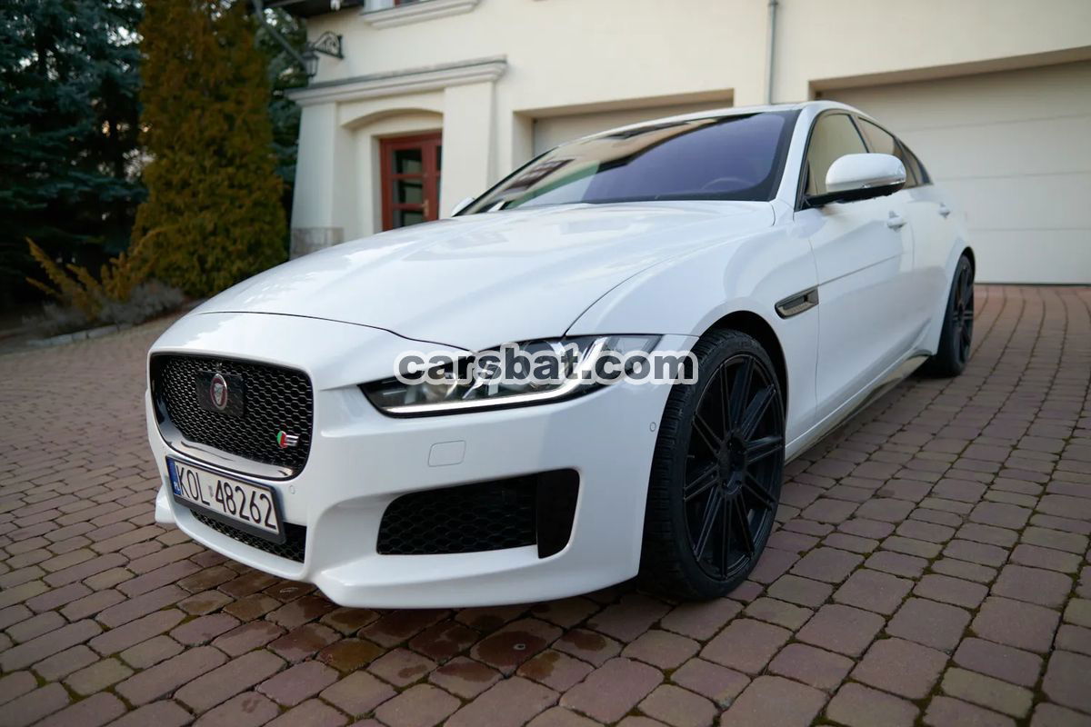 Jaguar XE S 2019