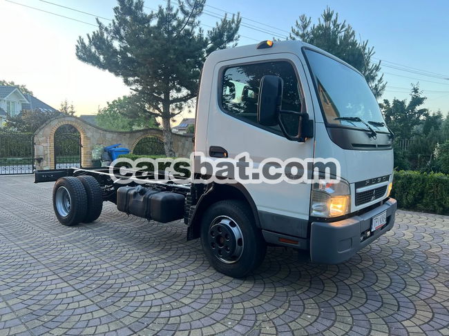 Mitsubishi Fuso Canter 2010