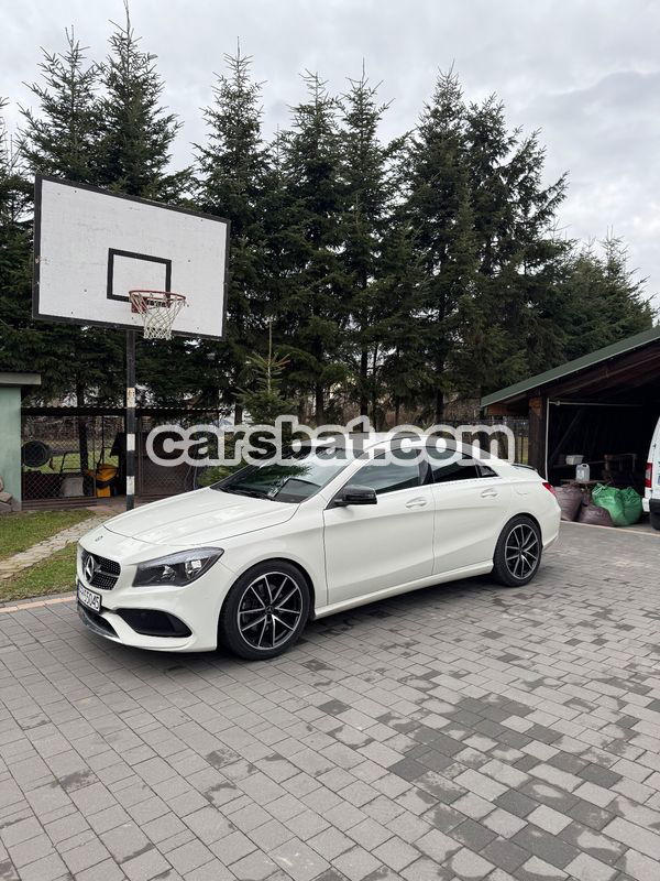 Mercedes-Benz CLA 250 4-Matic 2015