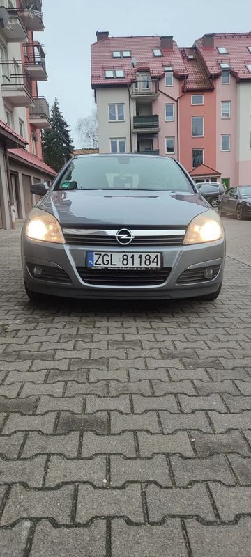 Opel Astra H 1.6 2004