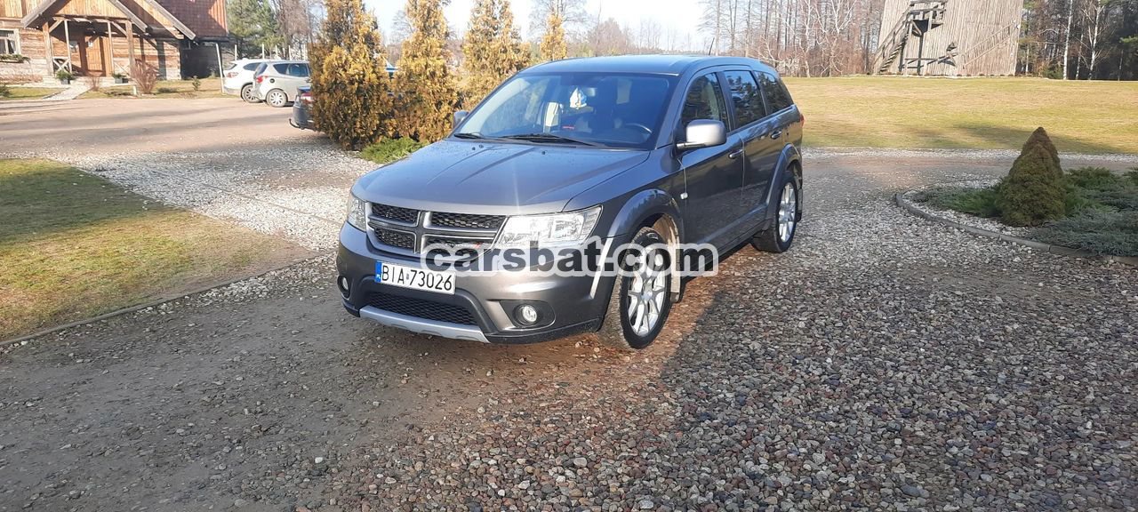 Dodge Journey 2.7 V6 R/T 2012