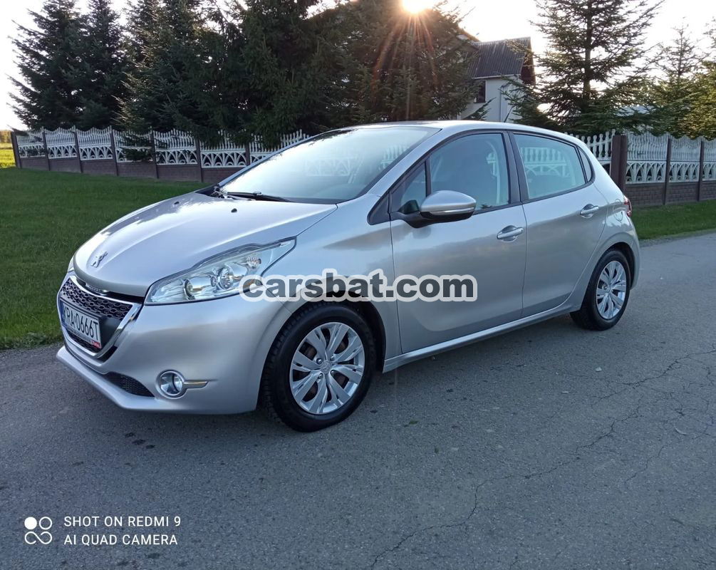 Peugeot 208 I 1.2 PureTech Active 2013