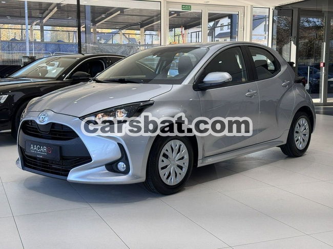 Toyota Yaris IV 2023