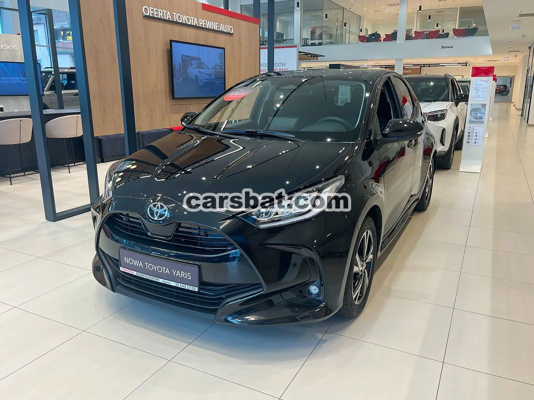 Toyota Yaris IV Hybrid 1.5 Style 2024