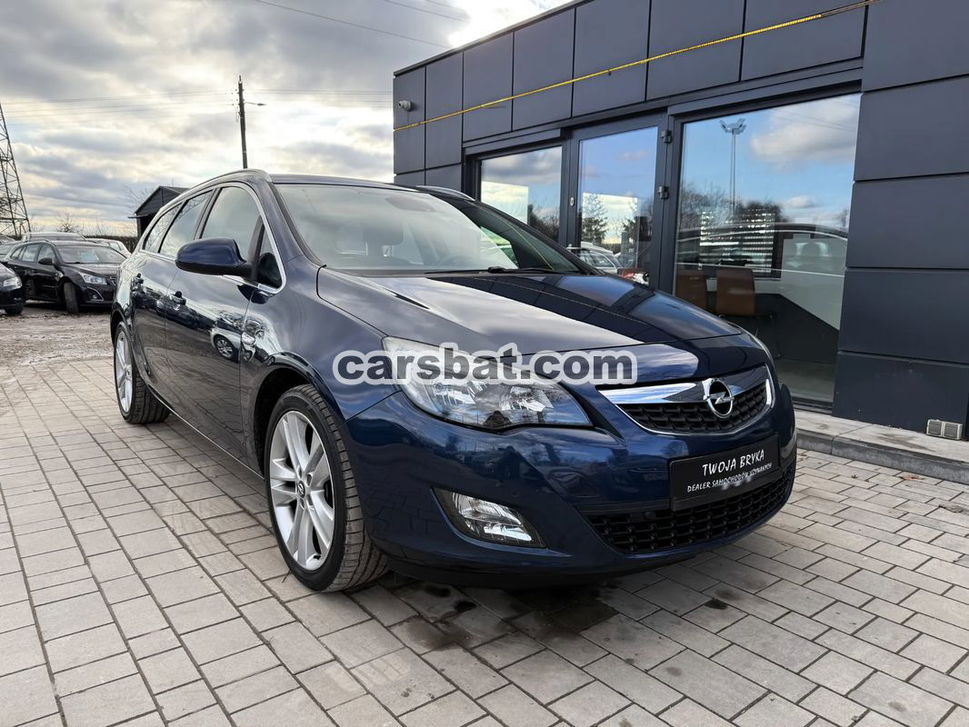 Opel Astra J IV 1.4 T Cosmo S&S 2012