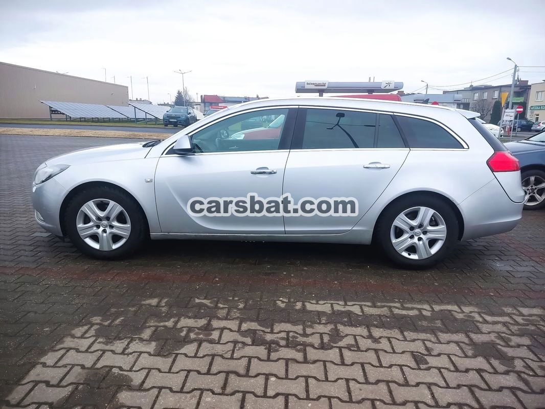 Opel Insignia A 2.0 CDTI Sports Tourer Automatik Business Edition 2011