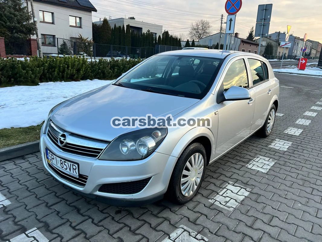 Opel Astra H 1.6 Active 2012