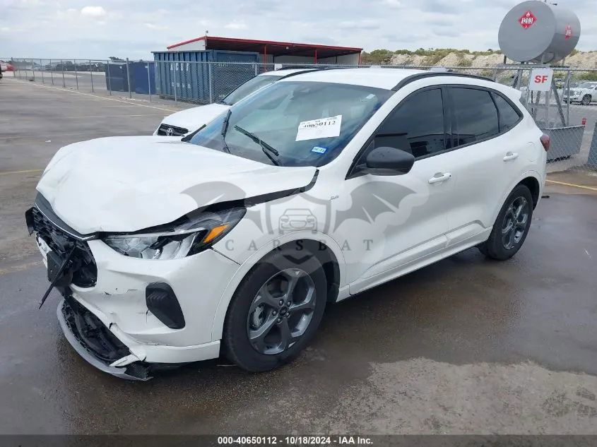 Ford Kuga III 1.5 EcoBoost FWD ST-Line 2023
