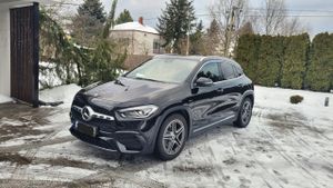 Mercedes-Benz GLA 200 AMG Line 2021