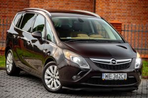 Opel Zafira C Tourer 2.0 CDTI Sport 2012