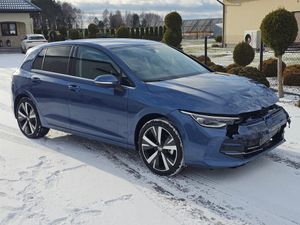 Volkswagen Golf VIII 2024