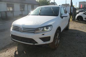 Volkswagen Touareg II 2014