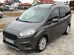 Ford Tourneo Courier 1.0 EcoBoost S&S Titanium 2018
