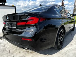 BMW 5 Series G30/G31 520d Sport Line sport 2022