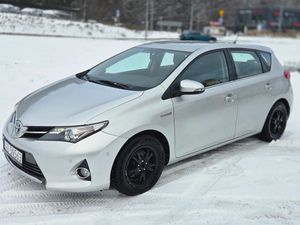 Toyota Auris II 1.8 HSD Luna 2013