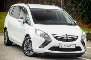 Opel Zafira C 2013