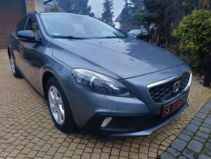 Volvo V40 II D2 Momentum 2014
