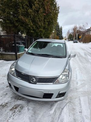 Nissan Tiida 1.6 Visia 2009
