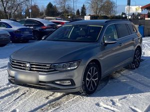 Volkswagen Passat B8 1.5 TSI EVO Business DSG 2023