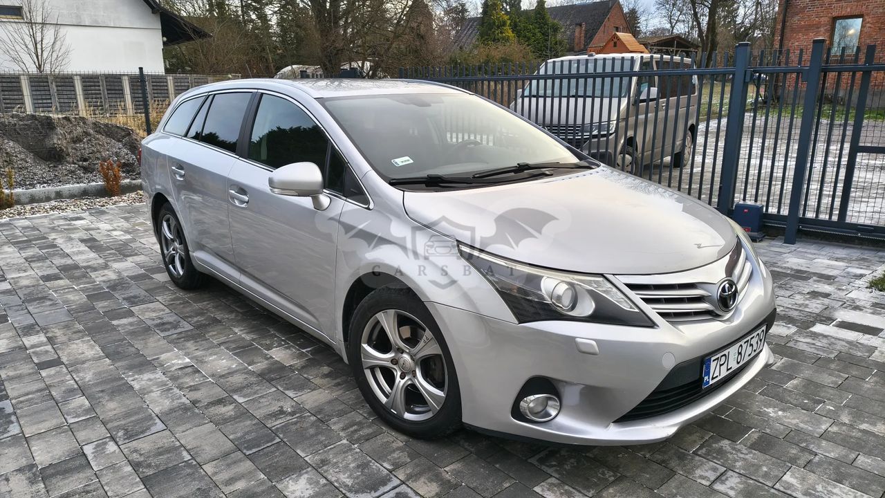 Toyota Avensis III 2.0 D-4D Edition 2012