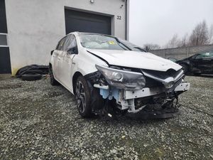 Toyota Auris II 1.8 HSD Luna 2017