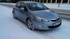 Opel Astra J 1.3 CDTI Enjoy ecoFLEX 2011